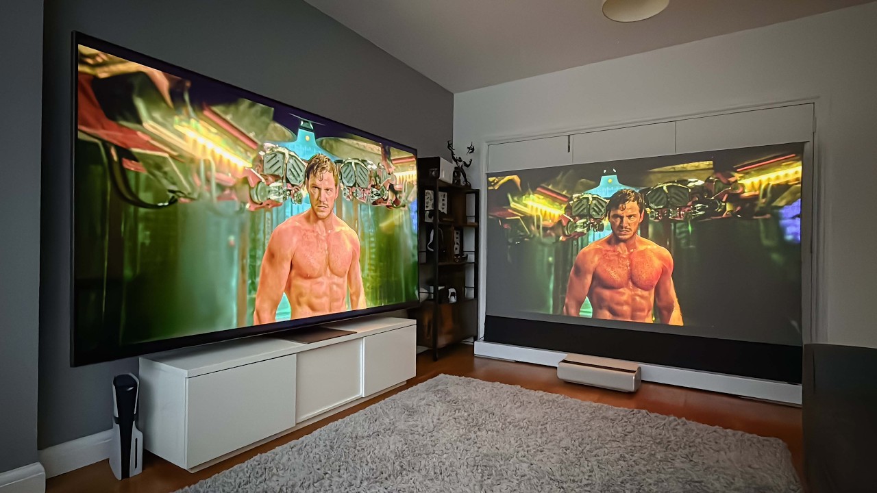 100 inch Home Cinema - TV vs Projector Which is BEST?