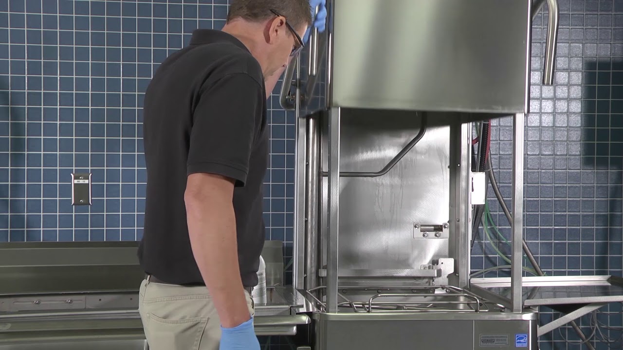 Deliming the Hobart AM15SVLT Dishmachine