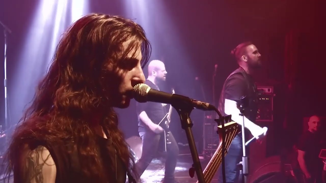 TRIUMPHER - I Wake The Dragon (live at Thessaloniki - Principal)
