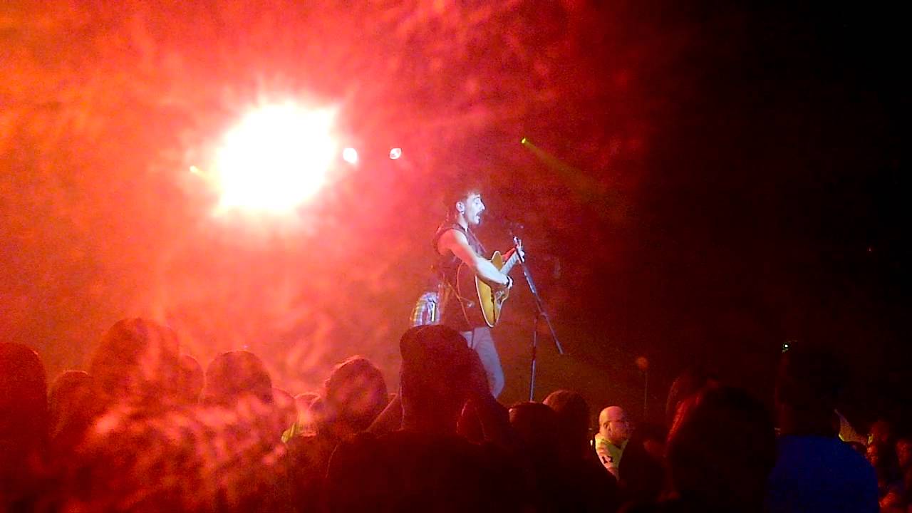 Hedley- It's a long way down, St.John's May 24th 2012