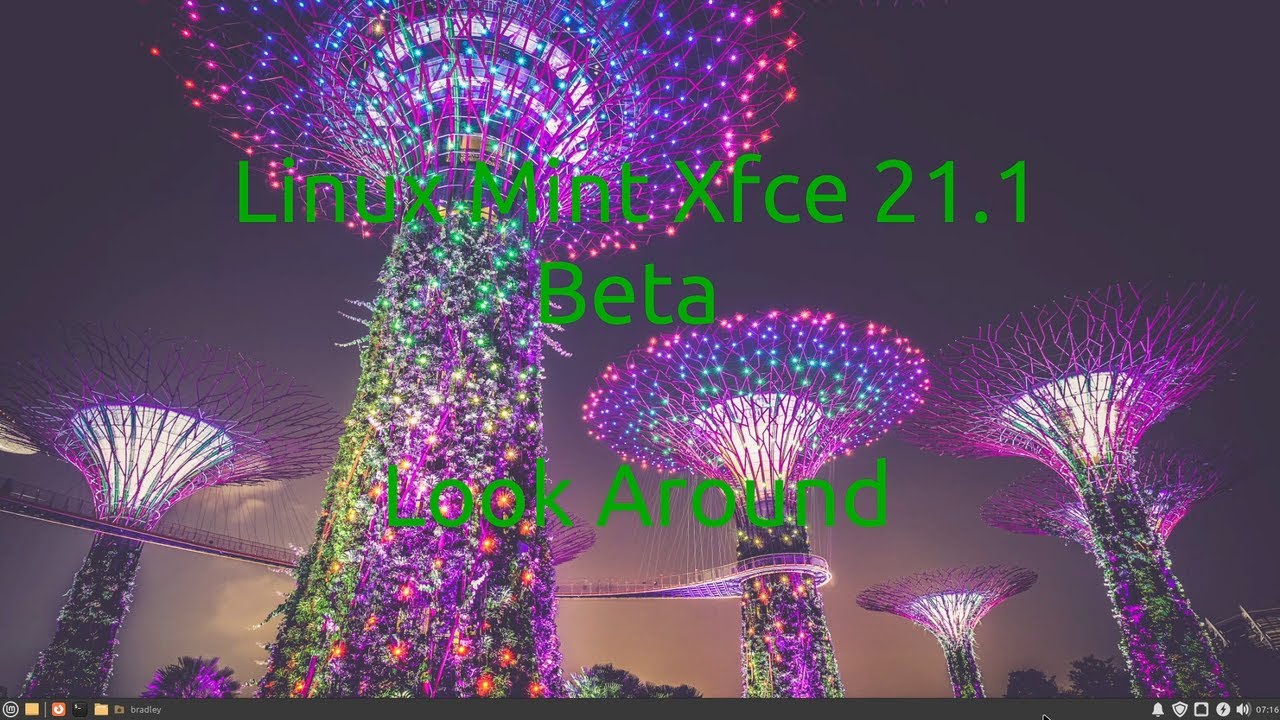 Linux Mint Xfce 21.1 (Beta) Look Around