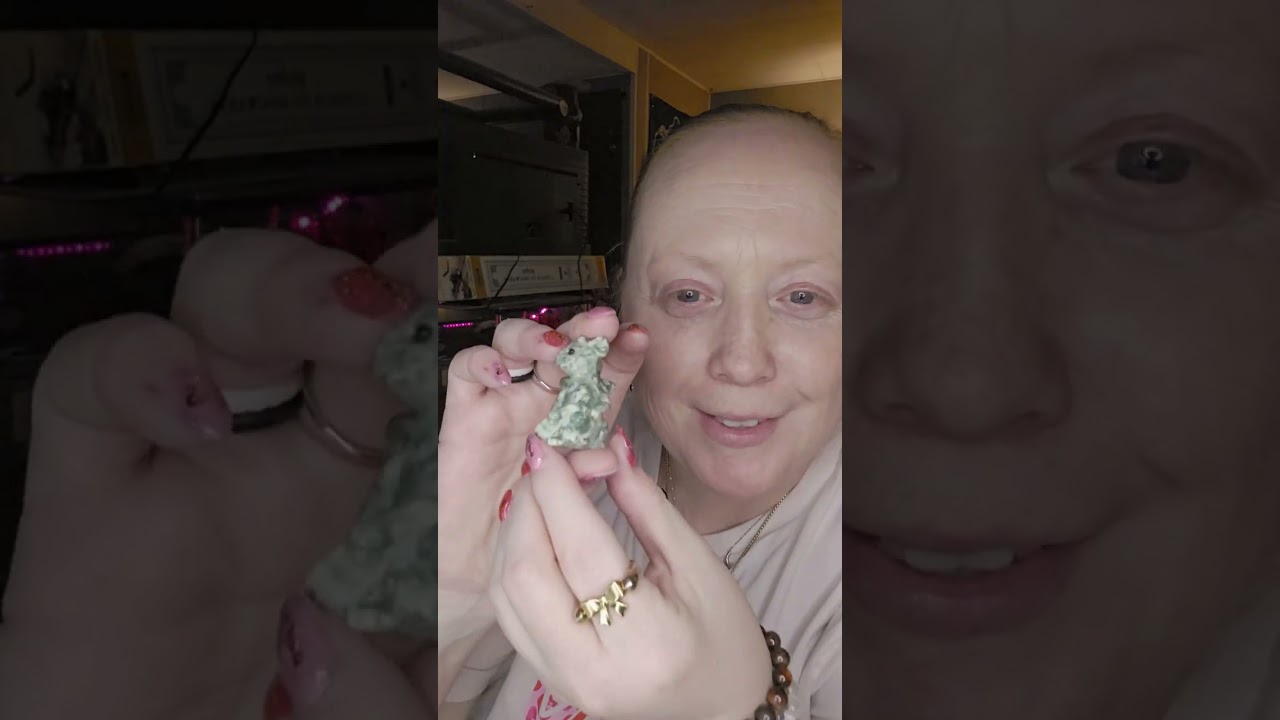Crystal Unboxing  @PlantyofLife 