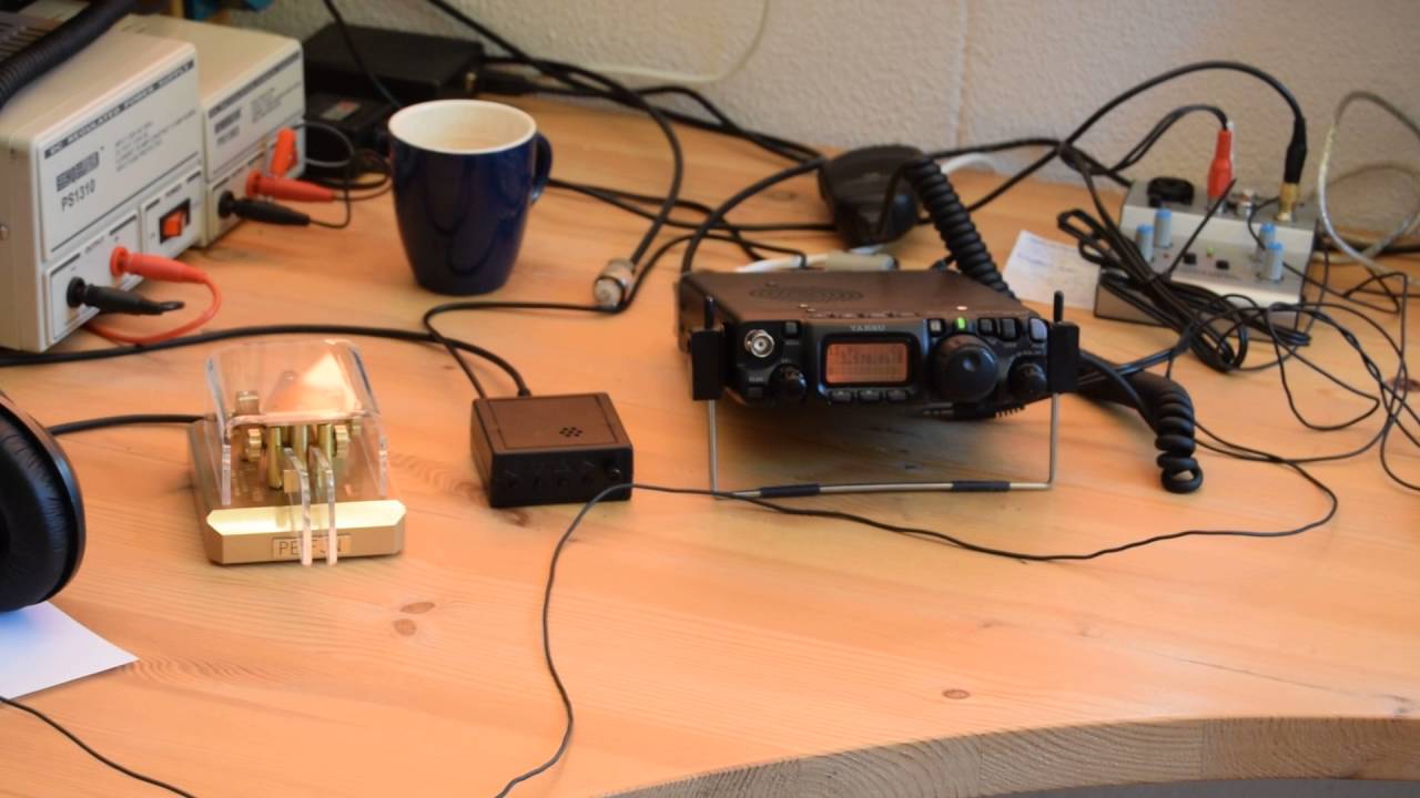 Annecke Symmetrical Antenne Tuner Demonstration