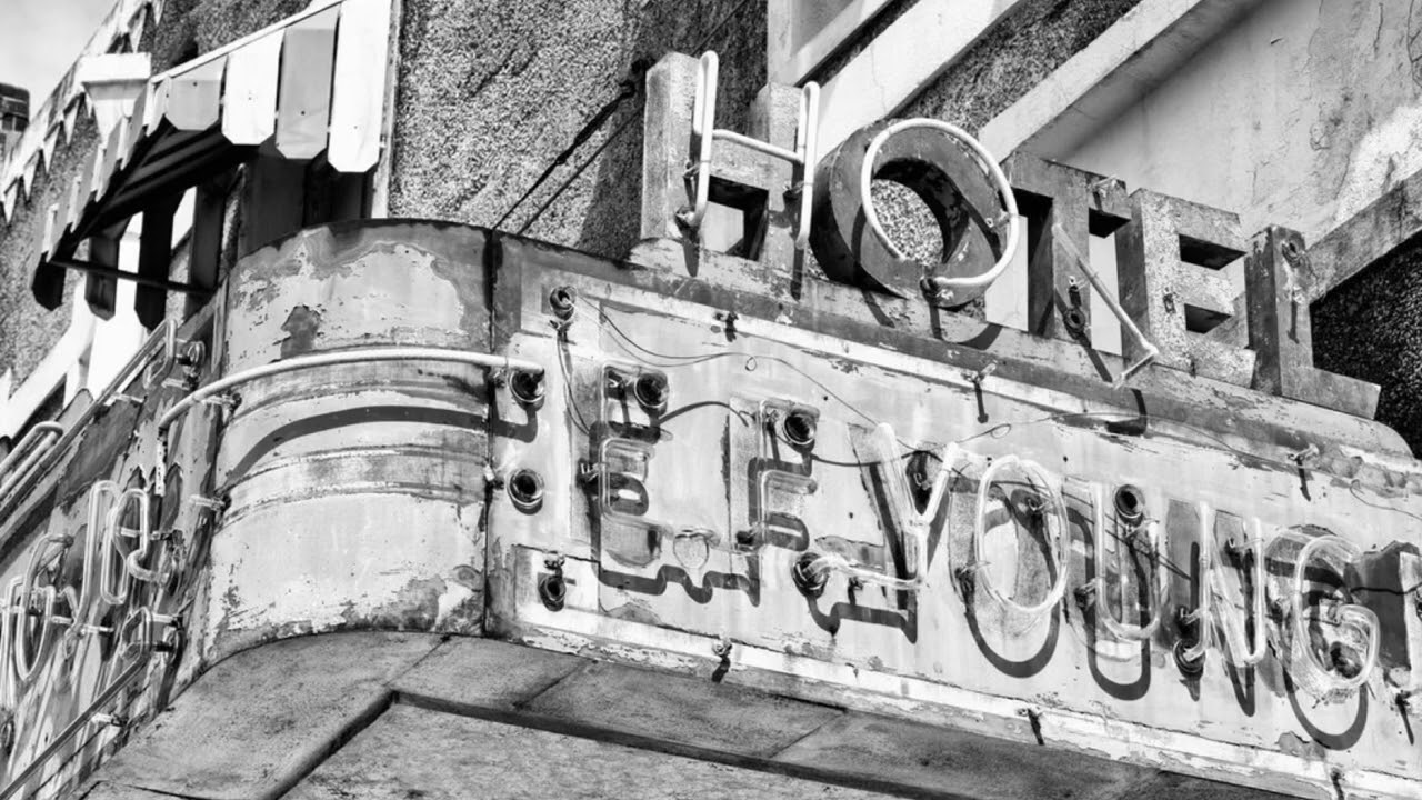 Btavo, Aguzarova x Made in TLV - Old Hotel (Wein Edit)