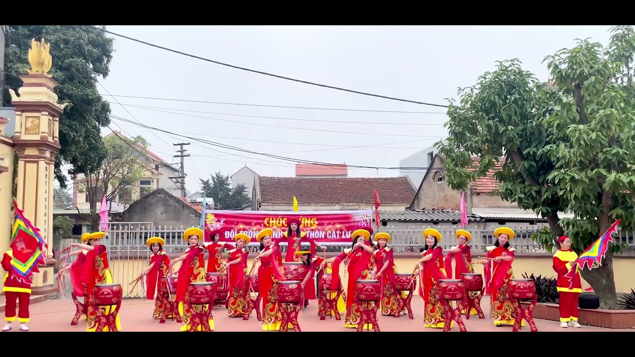 Dòng máu Lạc Hồng - Mồng 1 Tết 2026