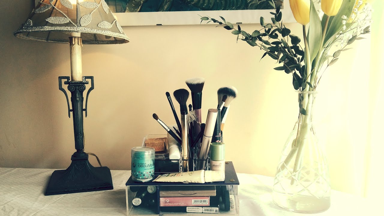 DECLUTTERING Postazione Make-up