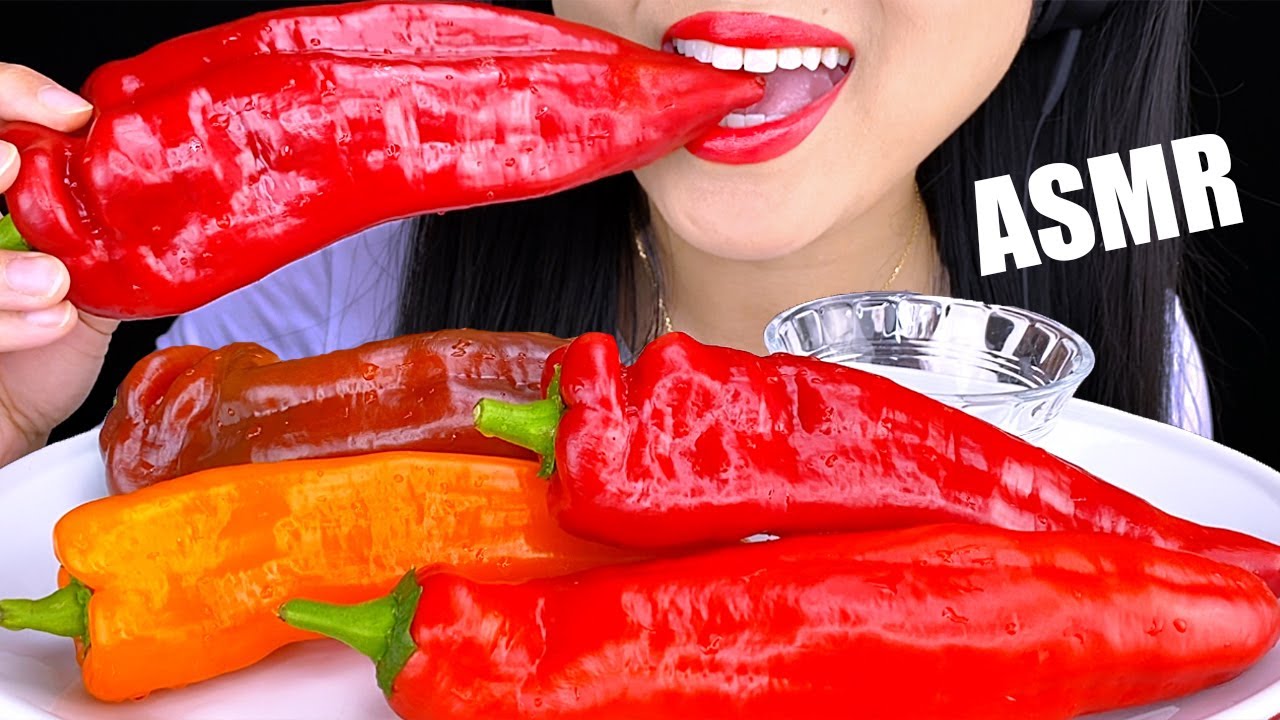 ASMR GIANT PEPPERS *EXTREME CRUNCHY EATING SOUNDS* 먹방 MUKBANG Eating Sounds (NO TALKING) ASMR Phan