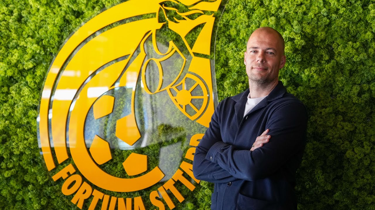 Eerste interview met de nieuwe hoofdtrainer Danny Buijs