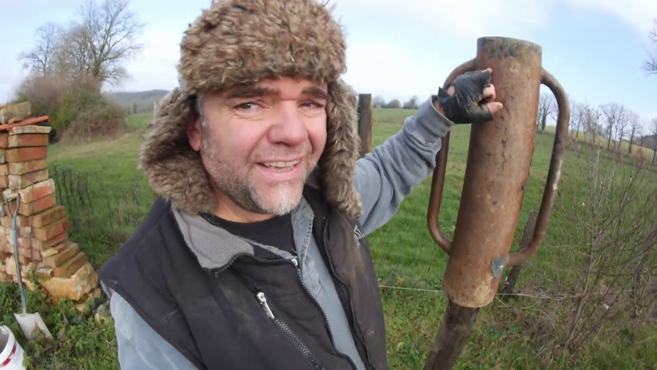 Post Rammer to Drive Fence Posts Tutorial with wallybois 2019