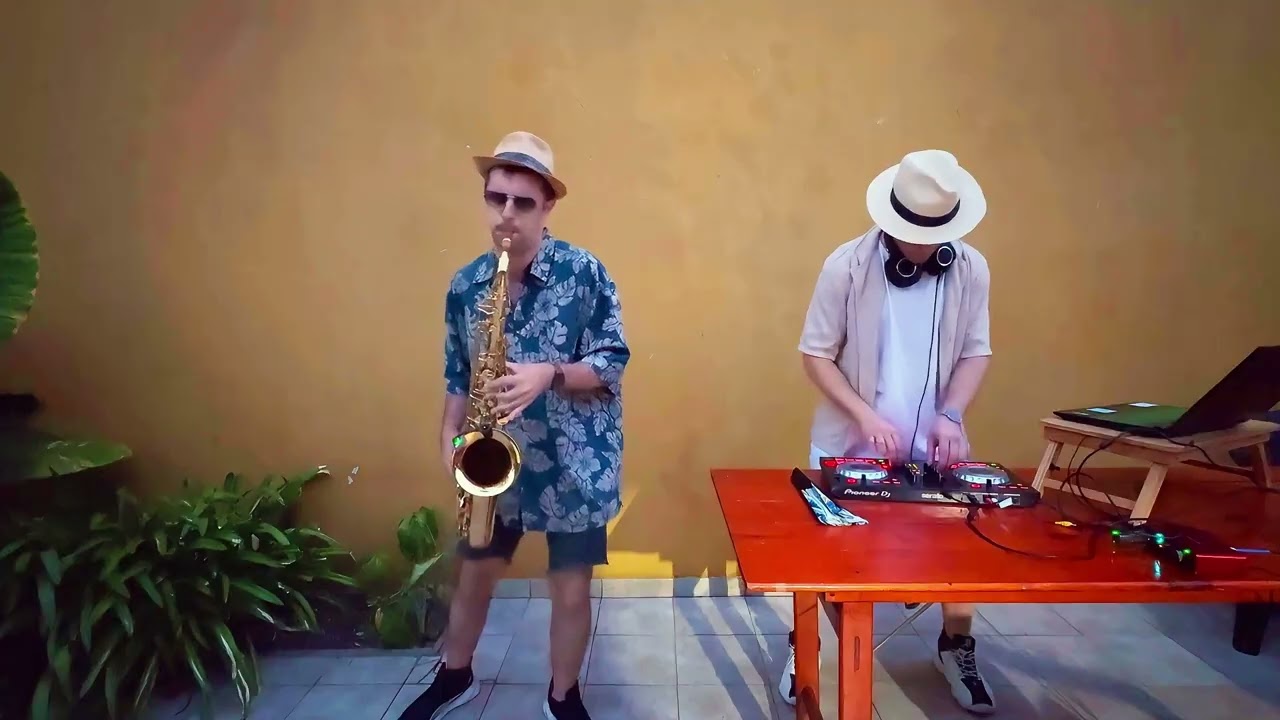 DUO L&A SAX and DJ