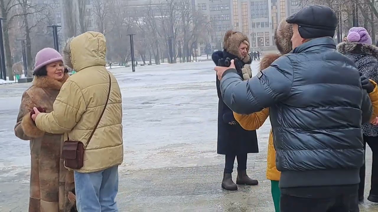 ЛЕЖАЛА РОЗА В УЛИЧНОЙ ПЫЛИ 🌹ТАНЦЫ🌹 ХАРЬКОВ 07.02.2026