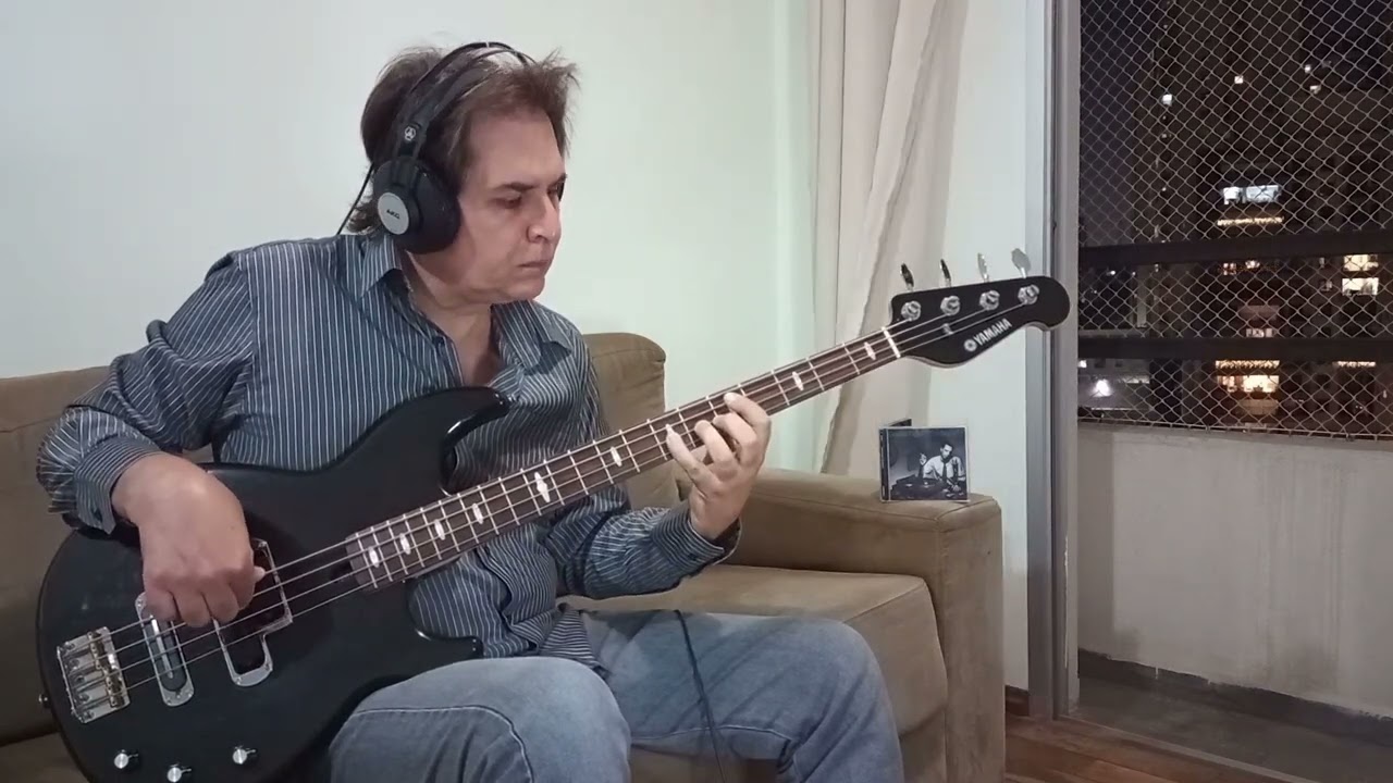 Donald Fagen - Maxine - Bass Cover