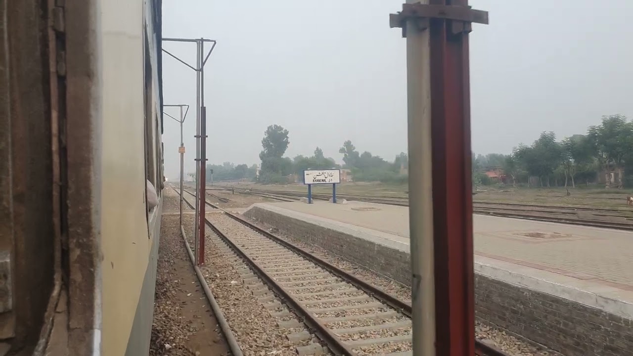 🥰🥰Beautiful Complete Departure Video 1UP Kyber Mail Express Departure Khanewal Railway Station