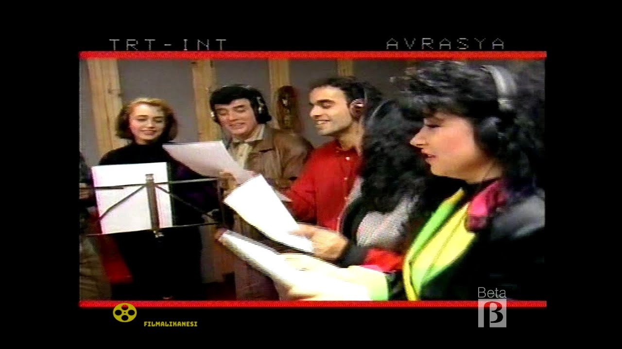 Ünlüler Bir Arada - Merhaba Yeni Yil 1992-93 - TRT-INT AVRASYA (Yilbasi Eglencesi)