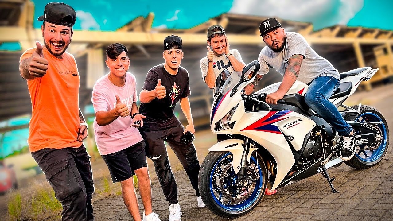 MEUS AMIGOS ANDARAM NA CBR 1000 * todo mundo mundo desceu tremendo da moto *