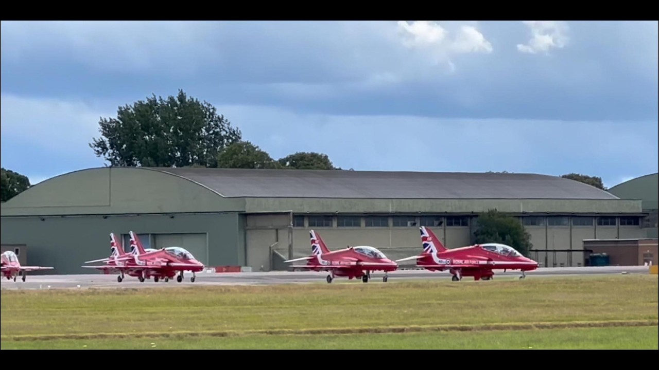 Red Arrows Take Off from RAF Brize Norton | Powerful Formation Departure 🇬🇧✈️