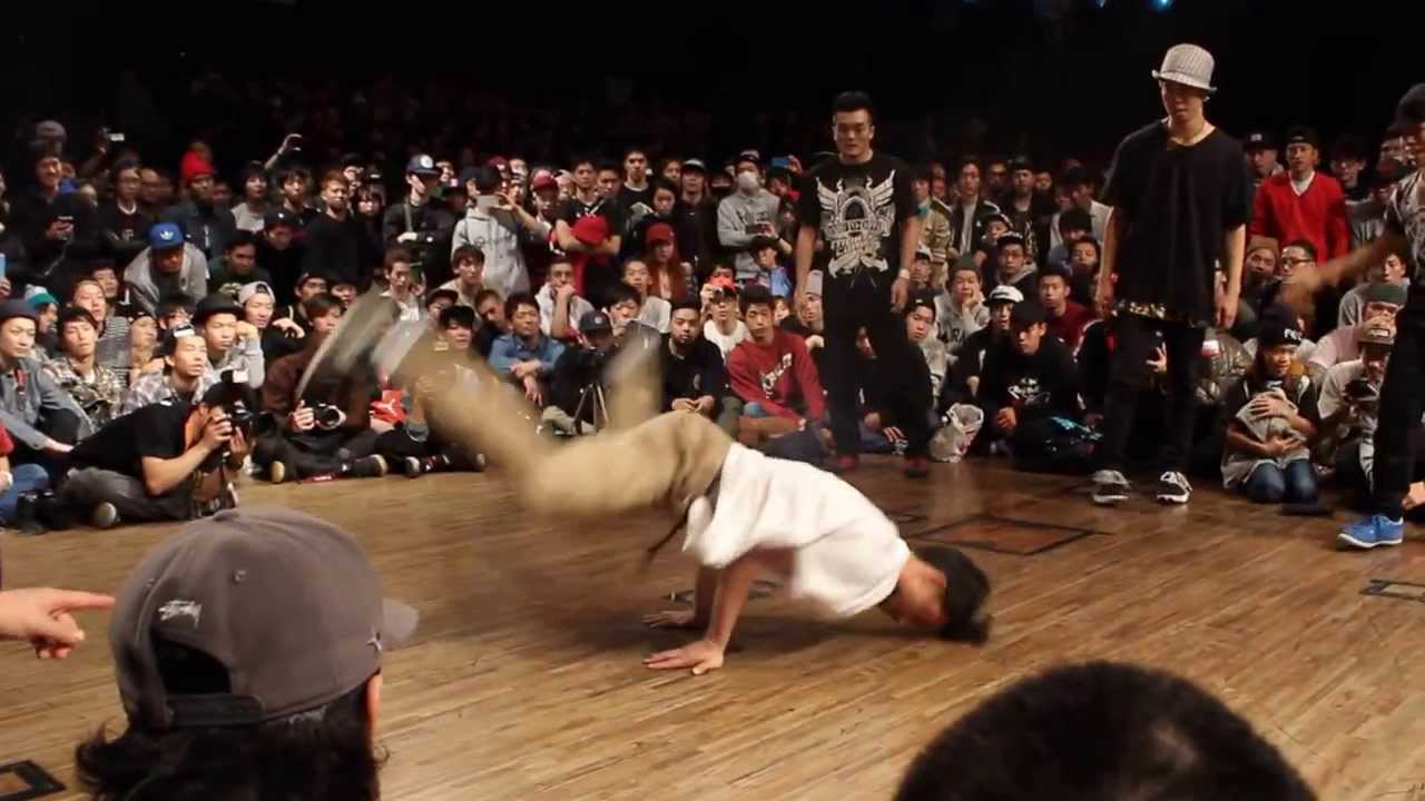 Freestyle Session 2013 World Finals Japan TOP16  Naacals   vs  MORTAL COMBAT