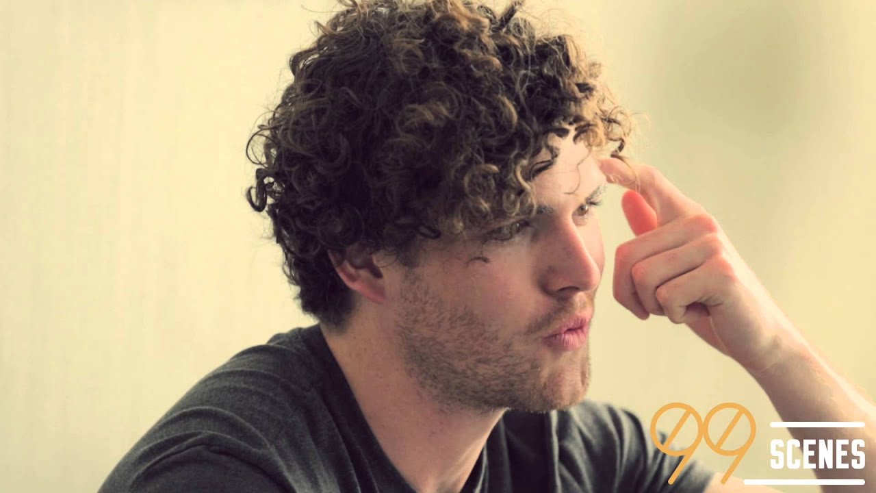 Vance Joy - 9 Fun Facts interview 2015 w/ Vance Joy talking about Taylor Swift & More