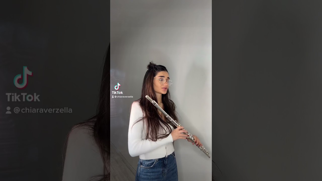 Sapevate che suono il flauto traverso?🥰