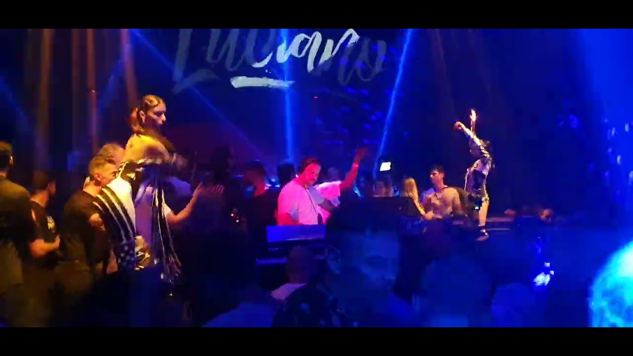 Luciano drops Todd Terry - Tee's Groove Rmx @ Club Chinois, Ibiza - 24 Sep 2022 @lucianocadenza