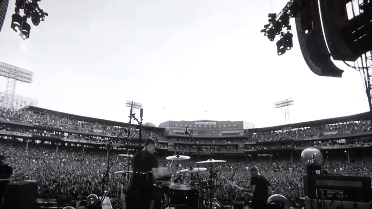 Pearl Jam - Release - Fenway Park (August 5, 2016)