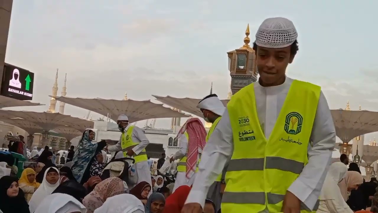 Suasana buka puasa di masjidilharaom ,#madinah arab saudi