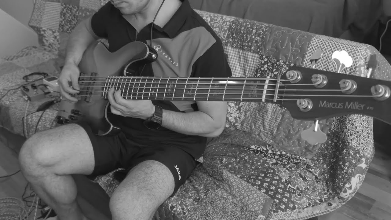 ЕМИЛИЯ x СЛАВИ x КУ-КУ БЕНД • ВЪЛКЪТ (Bass quitar cover )