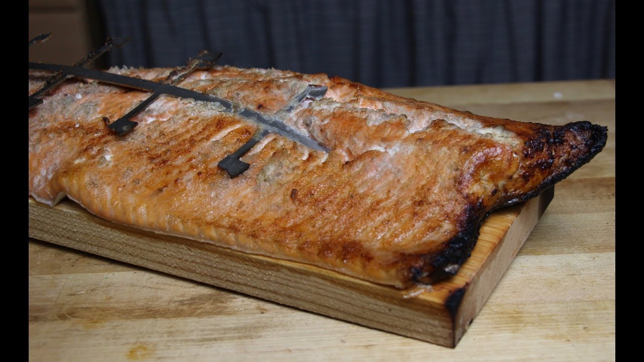 Wie man FLAMMLACHS macht - deutsches Grill- und BBQ-Rezept - 0815BBQ