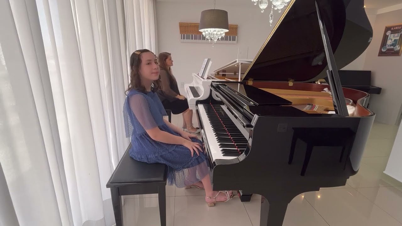Piano - Sara Canal, Concerto de Beethoven op. 19 nr. 2 em Bb maior