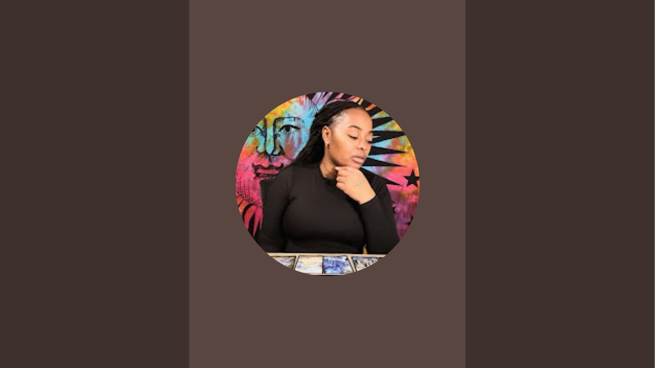 Friday Night! What Y’all Doing 🧐💁🏽‍♀️