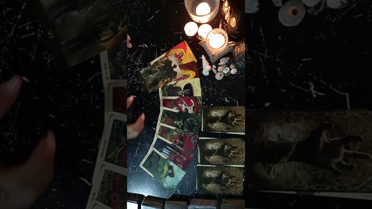 🎯 טארוט 🤩 האם אני מושכת אותו 🤩 איך 🤩 האם הוא רוצה להיות איתי🤩