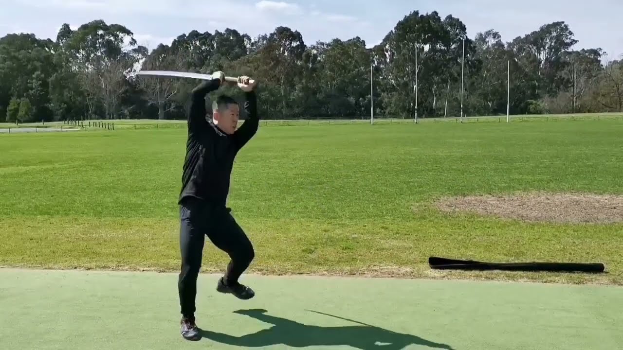 苗刀二路 Miao Dao form two (Chinese long saber practice form two)