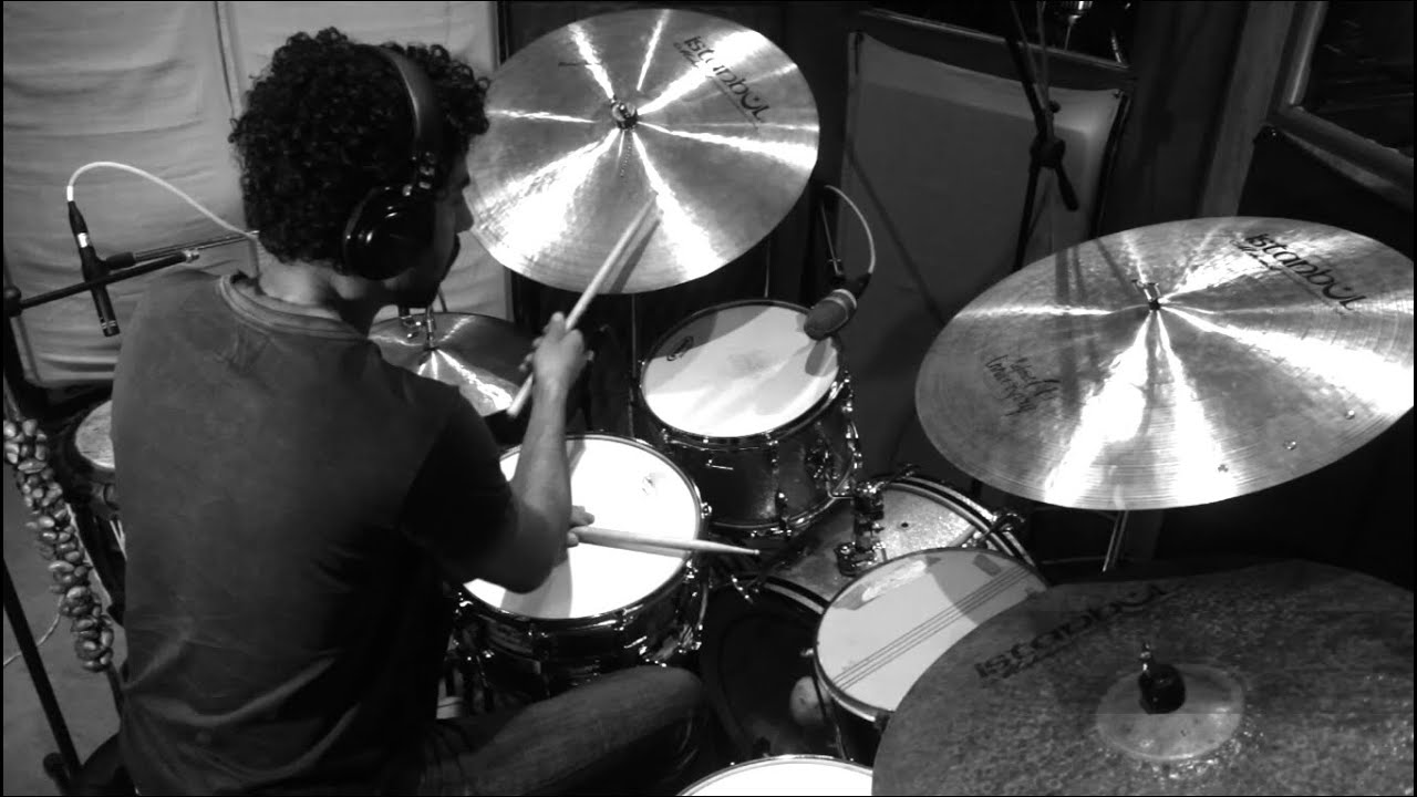 Outra Vez (A.C. Jobim) | Leandro Cabral Trio