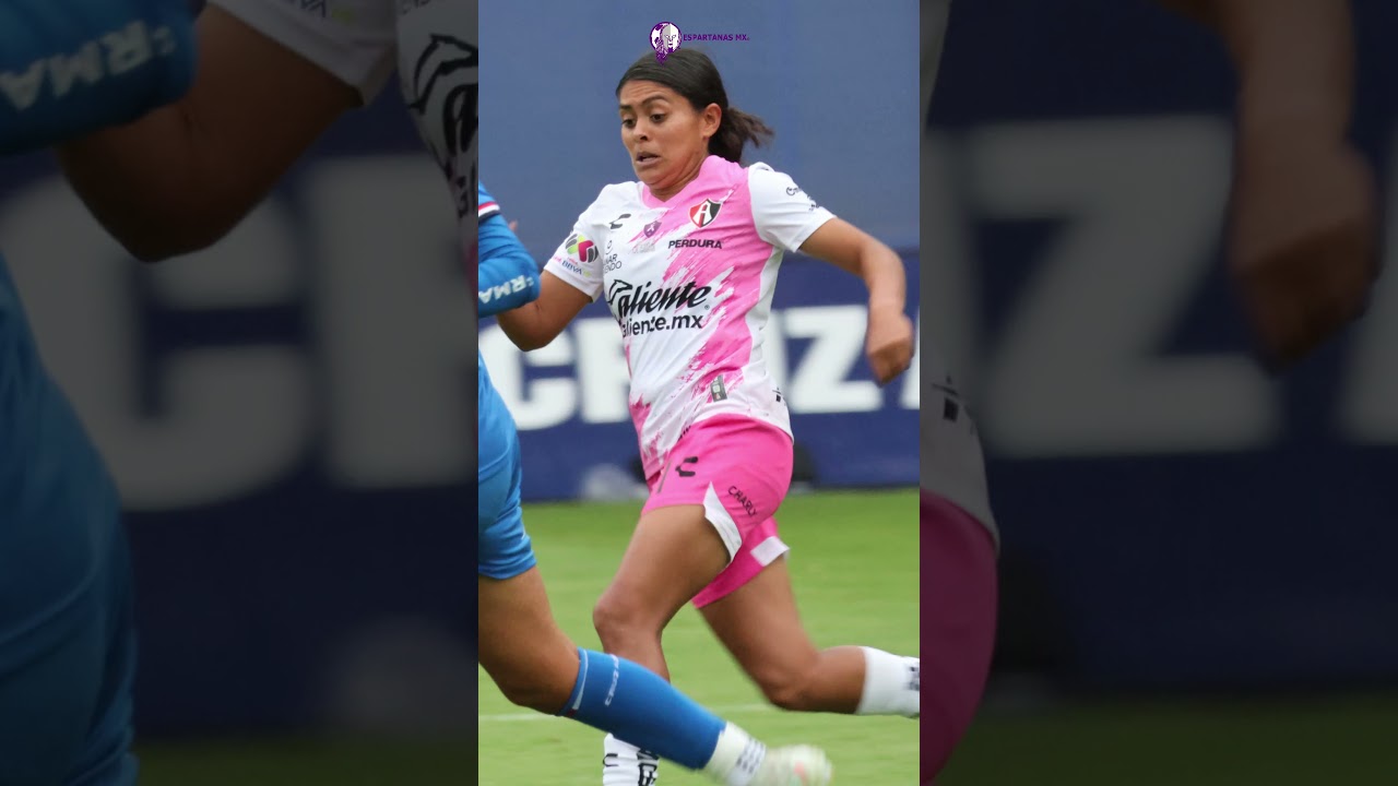 Brenda Cer&eacute;n, el orgullo de El Salvador que triunfa en M&eacute;xico