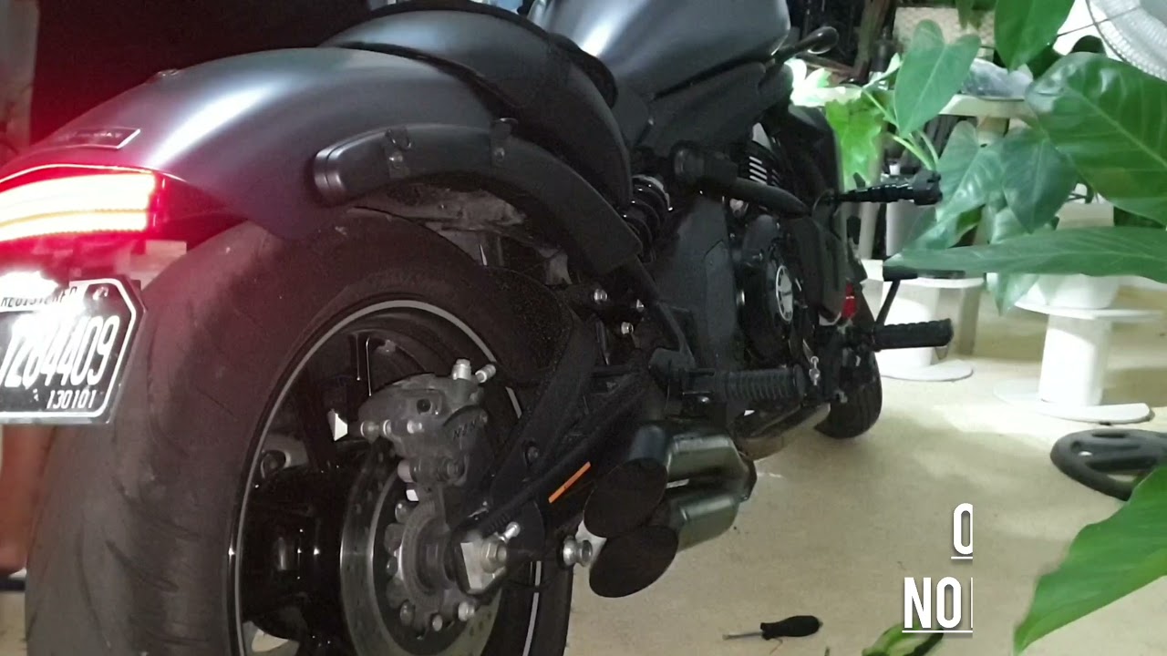 Kawasaki Vulcans S 650 Slip-ons. Which is better MIVV or Orion? Wear a headset to appreciate sound