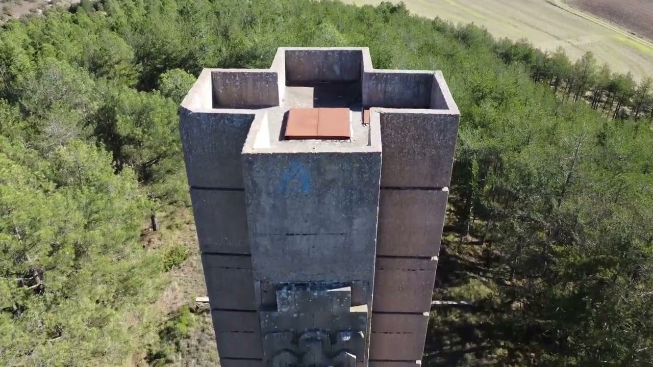 Monumento General Mola (Burgos)