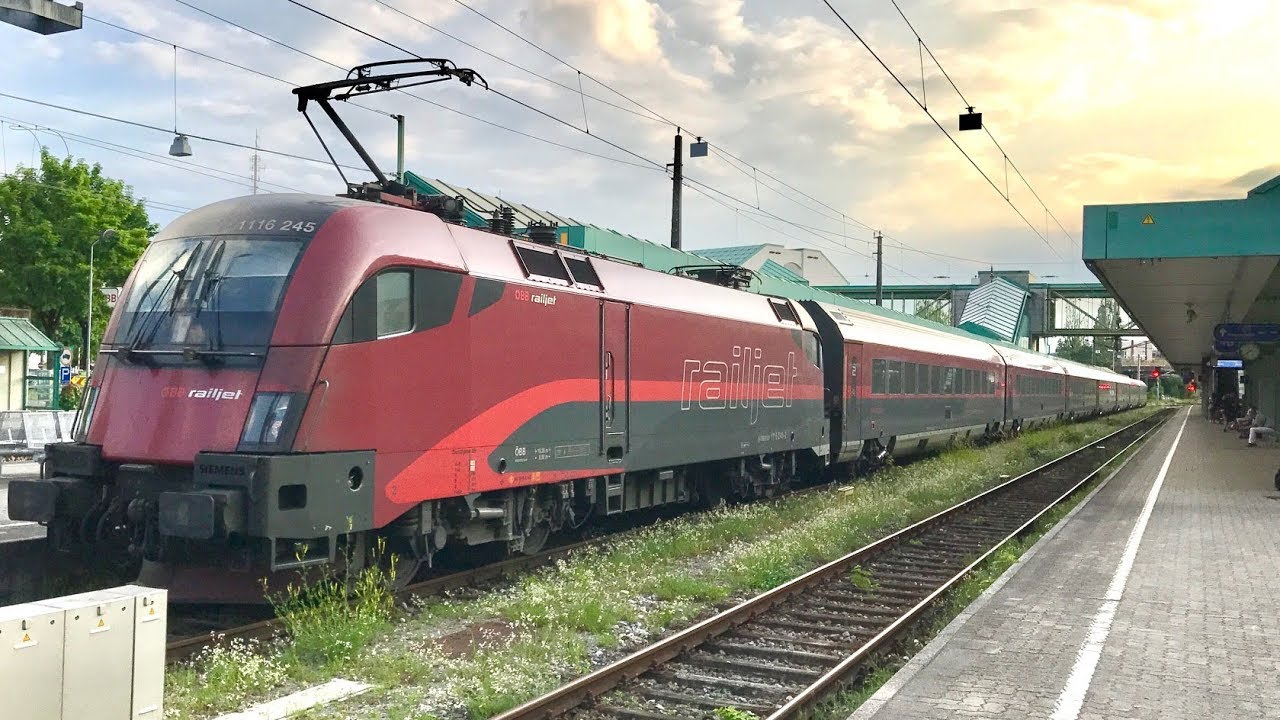 ÖBB Bahnhofsansagen Bregenz Teil 1 (Chris Lohner, 2017)