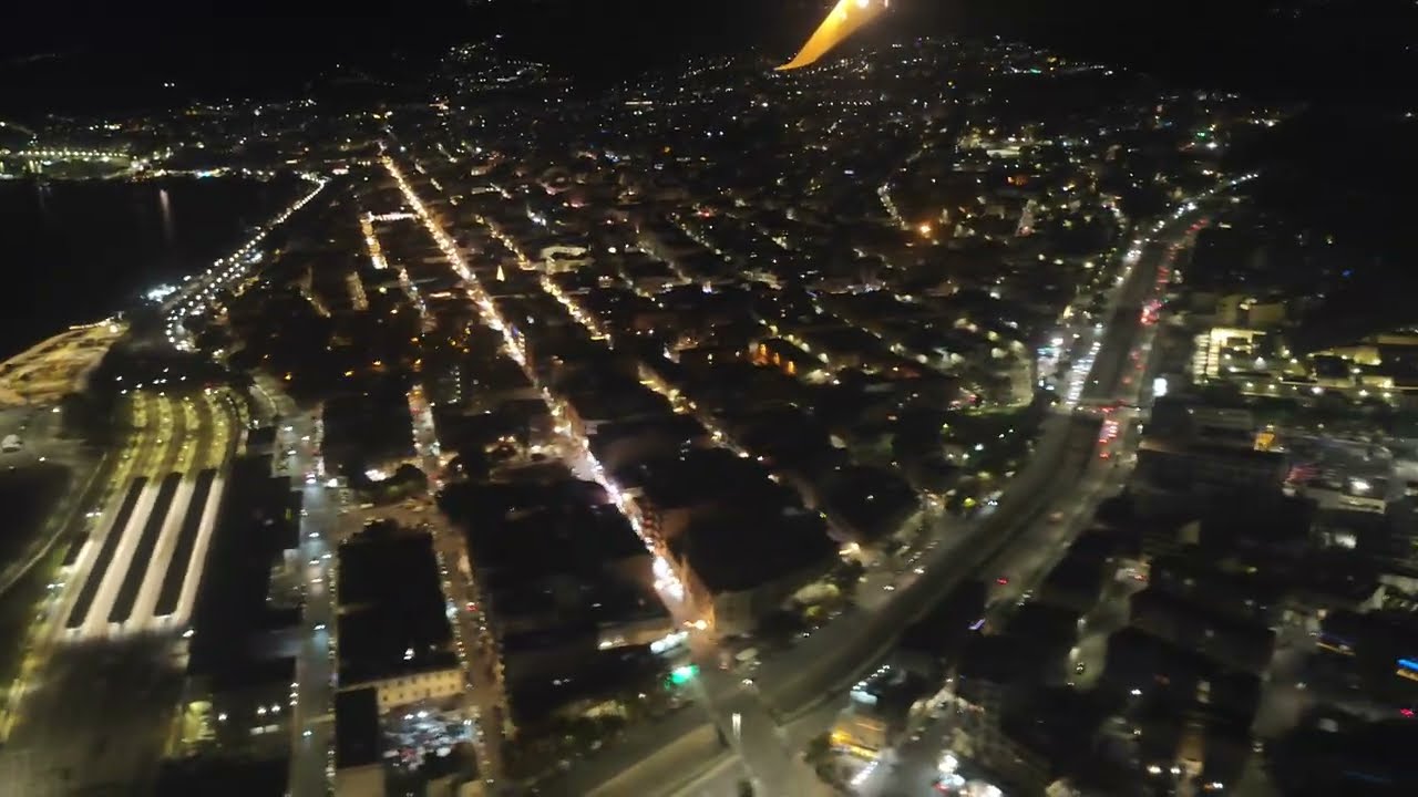 Atterraggio all'aeroporto di Reggio Calabria(volo ryanair da Pisa)