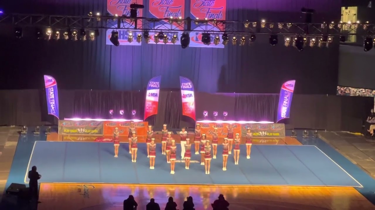 Lockport Varsity Cheer @ IHSA State 2022 (Day 2)