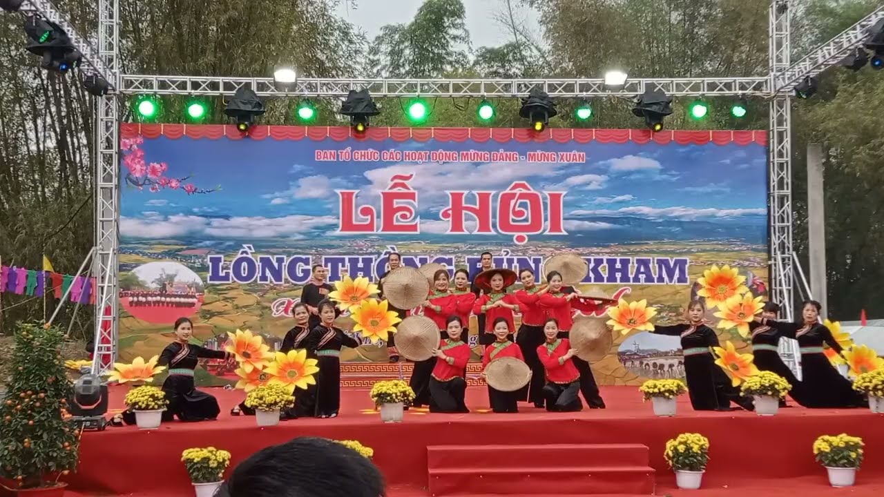 Xã tràng định tổ chức văn nghệ chào mừng xuân bính ngọ tại hội bủng kham 
