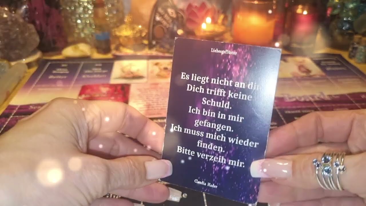 ER fühlt LIEBE für dich. ER wünscht sein ein TREFFEN. ER trägt ein GEHEIMNIS in sich. Will NEUANFANG