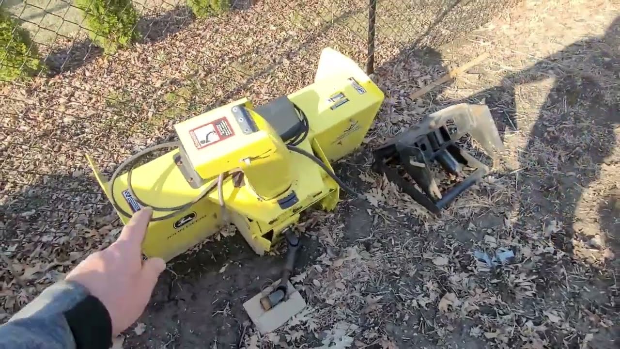Rebuilding a John deere 47 snowblower Part 1. 425 445 455 Project snow beast playlist number 9