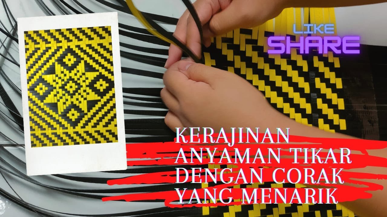 Kerajinan Anyaman Tikar Dengan Corak Yang Menarik