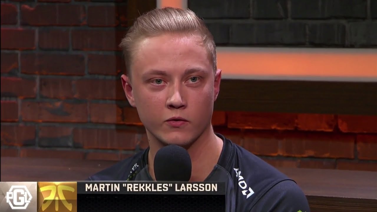 FNC Rekkles now playing META ADC and more on Rift Rivals
