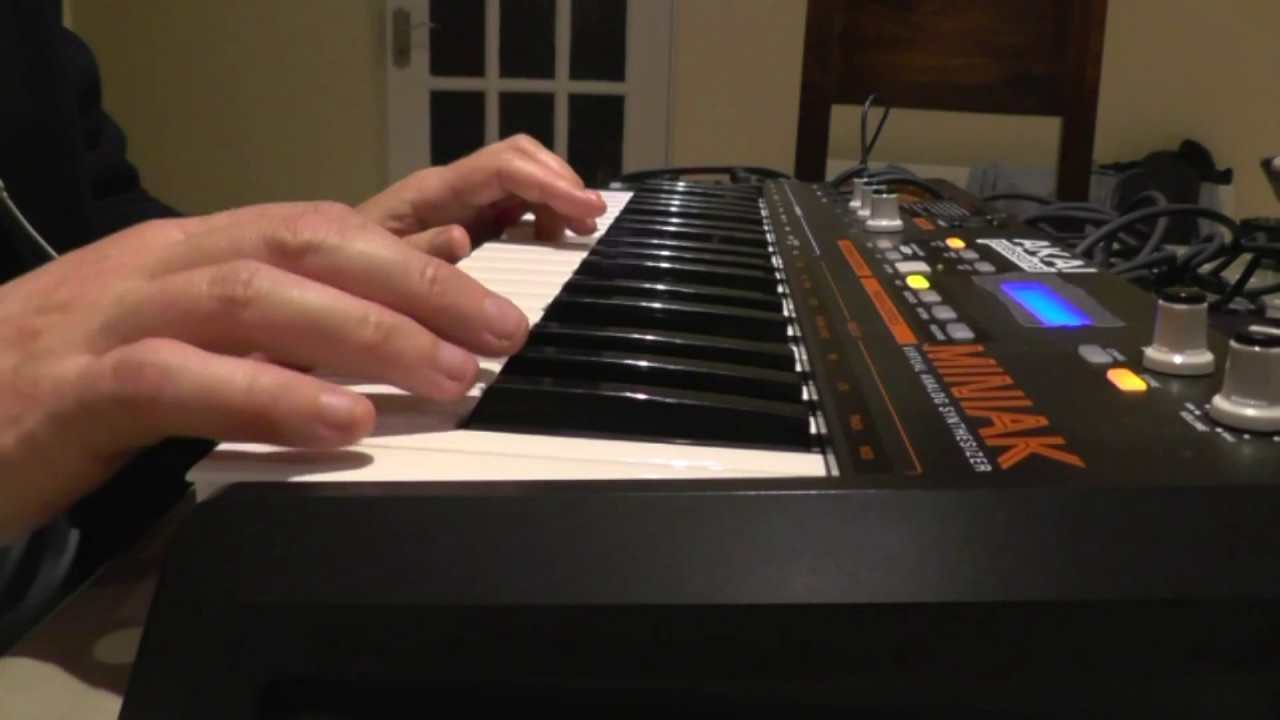 AKAI MINIAK demo Part One