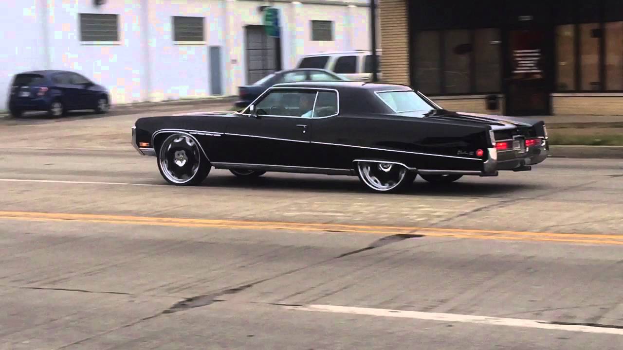 GN on 22s Buick Electra on 26