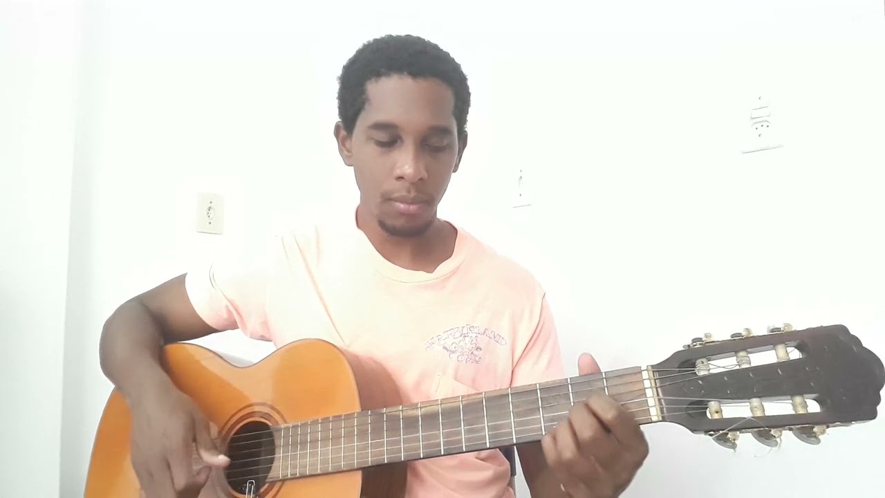 Hino do HCC n° 259 - Escuto a voz do bom Jesus - Violão Instrumental