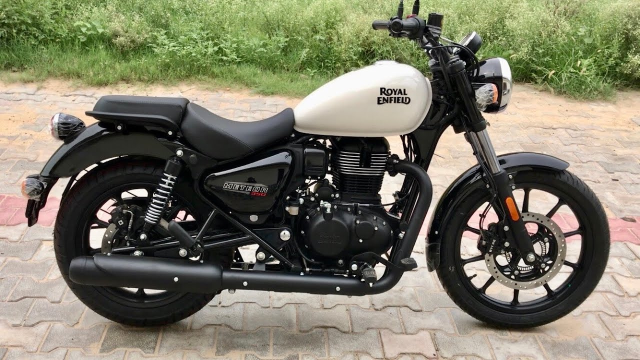 2022 Royal Enfield Meteor 350 Fireball Custom White Review In Hindi