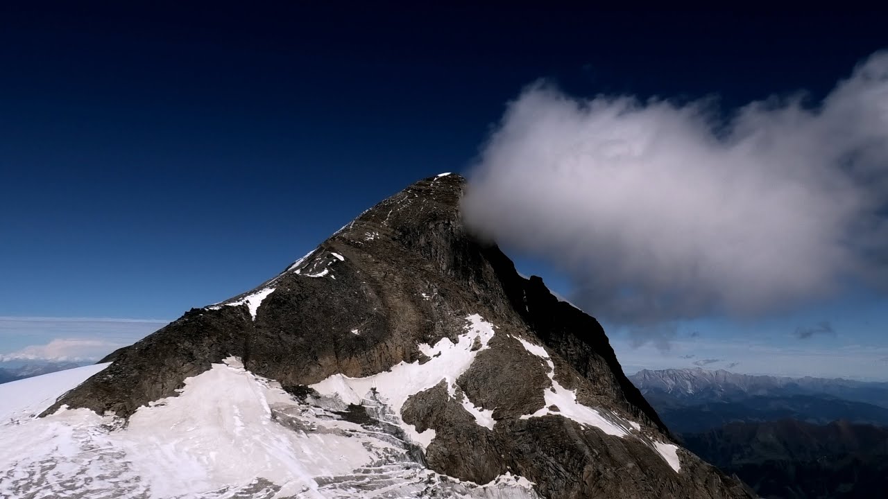 Großes Wiesbachhorn 3564 m, Hohe Tauern, Salzburg, Austria / magashegyi túra / solo climbing