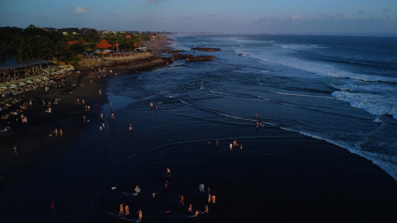 Canggu - Road to La Brisa beach club